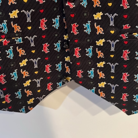 The Museum Company black silk Keith Haring vest size Medium - mint condition - Picture 5 of 8